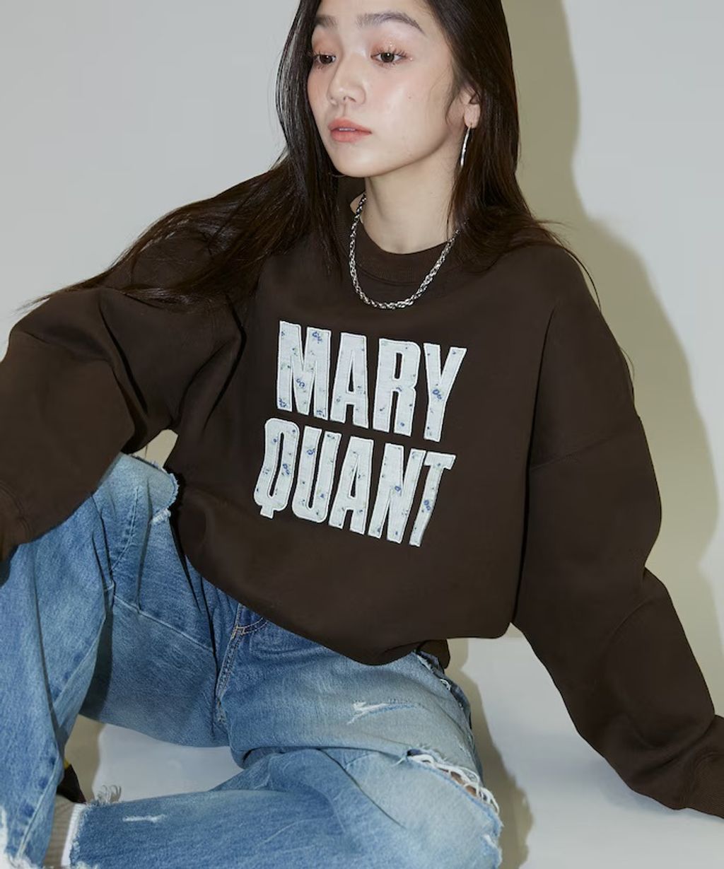 MARY QUANT 雛菊華夫紋logo字樣Oversize大學T_43