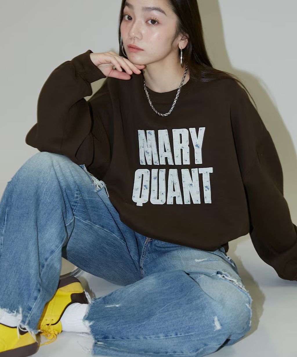 MARY QUANT 雛菊華夫紋logo字樣Oversize大學T_47