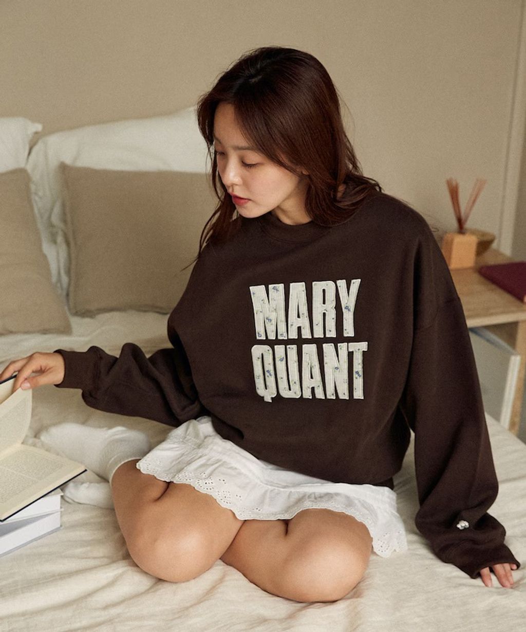 MARY QUANT 雛菊華夫紋logo字樣Oversize大學T_40