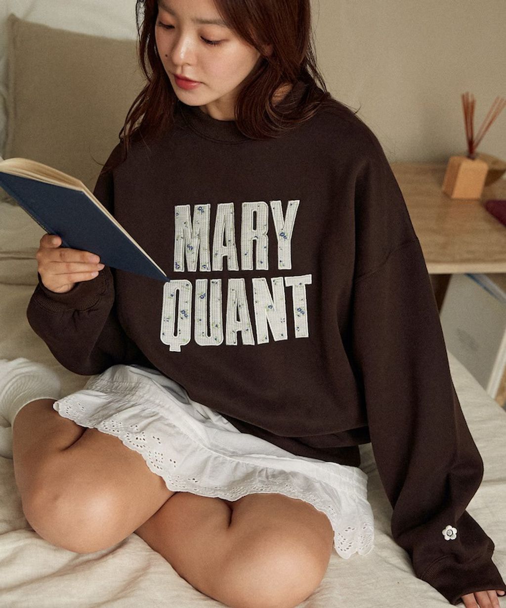 MARY QUANT 雛菊華夫紋logo字樣Oversize大學T_34