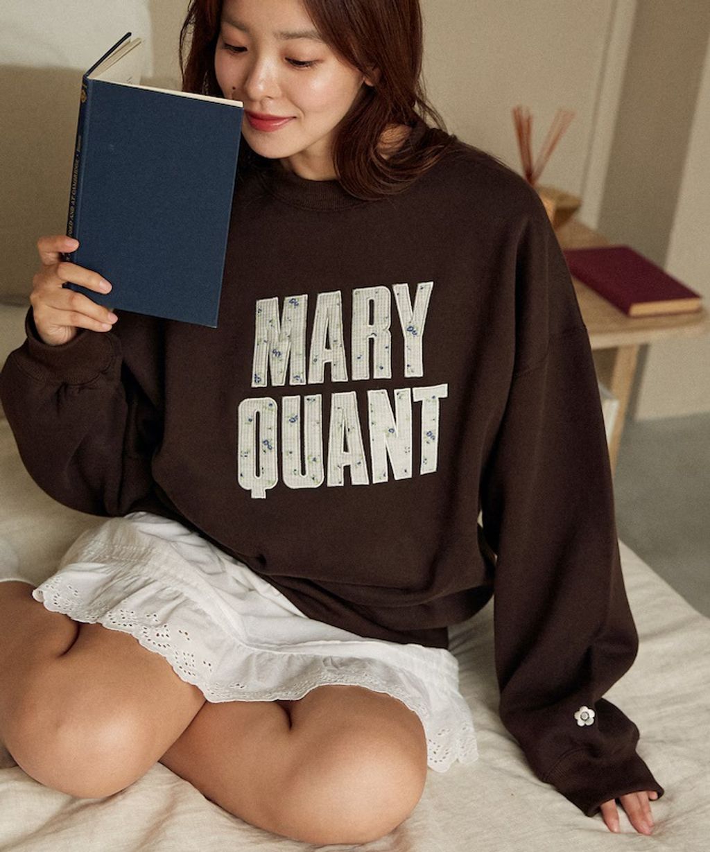 MARY QUANT 雛菊華夫紋logo字樣Oversize大學T_32
