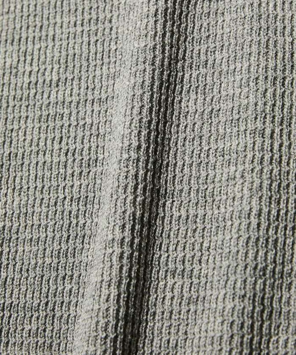 FREAKS STORE 寬版深亨利領落肩混紡針織上衣_8