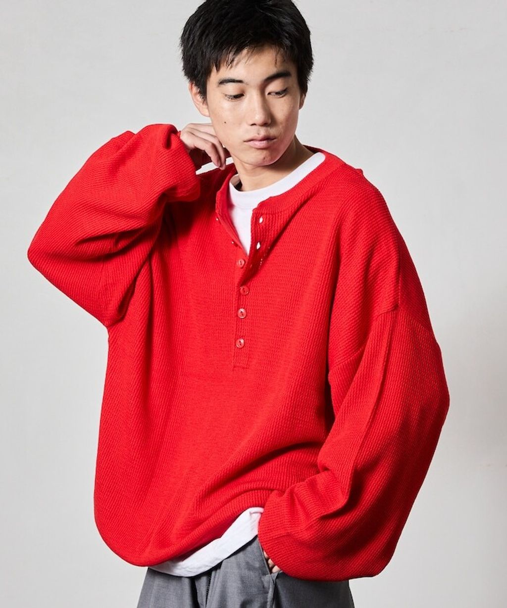 FREAKS STORE 寬版深亨利領落肩混紡針織上衣_33