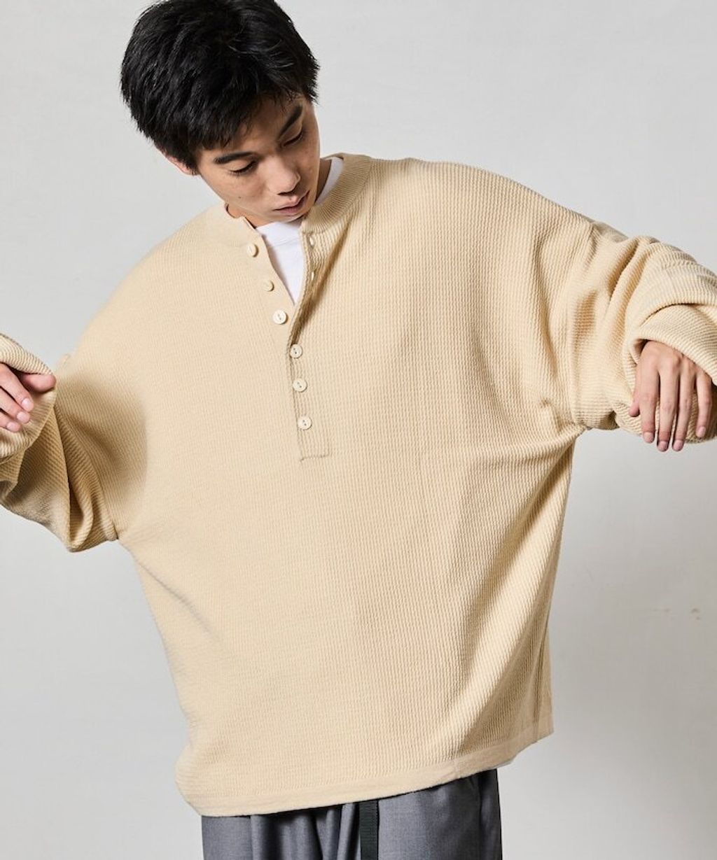 FREAKS STORE 寬版深亨利領落肩混紡針織上衣_29