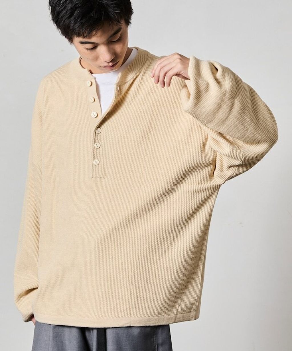 FREAKS STORE 寬版深亨利領落肩混紡針織上衣_28