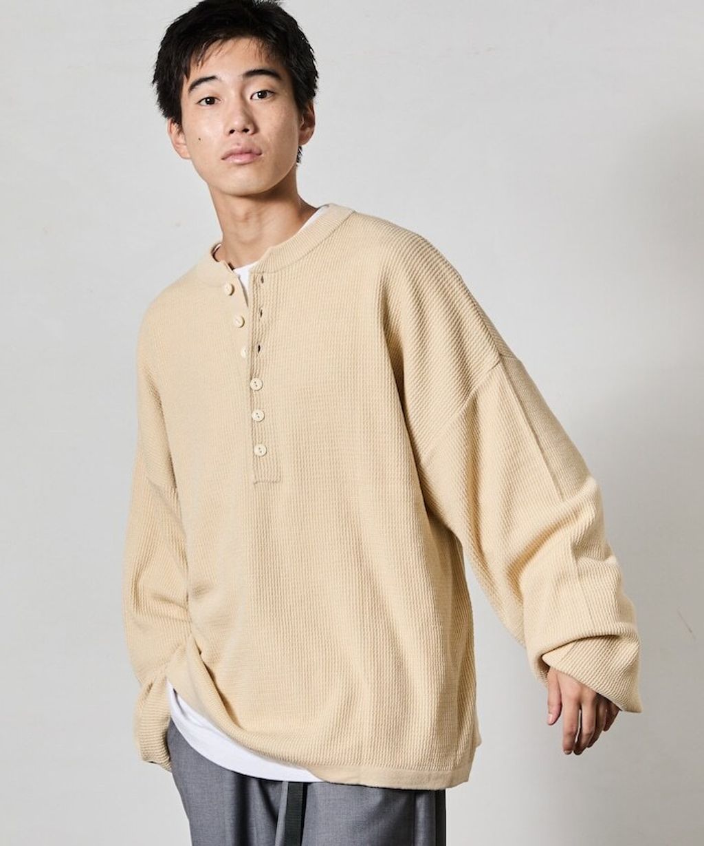 FREAKS STORE 寬版深亨利領落肩混紡針織上衣_24