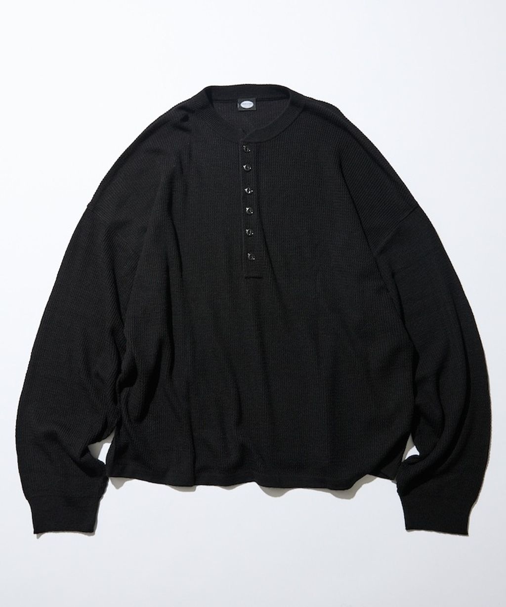 FREAKS STORE 寬版深亨利領落肩混紡針織上衣_10