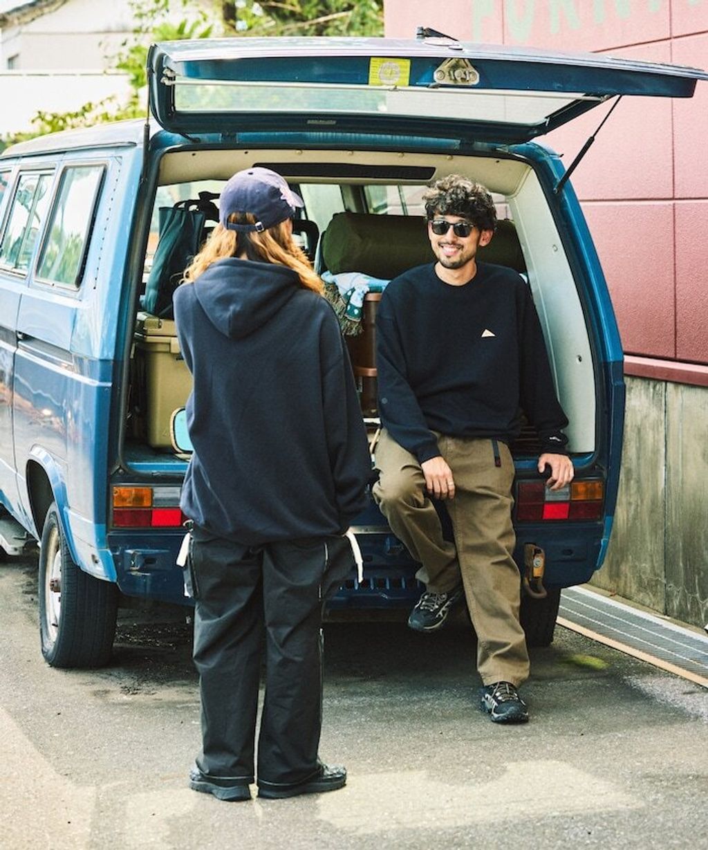 FREAKS STORE x KELTY 復古小標內刷毛Oversize大學T_50