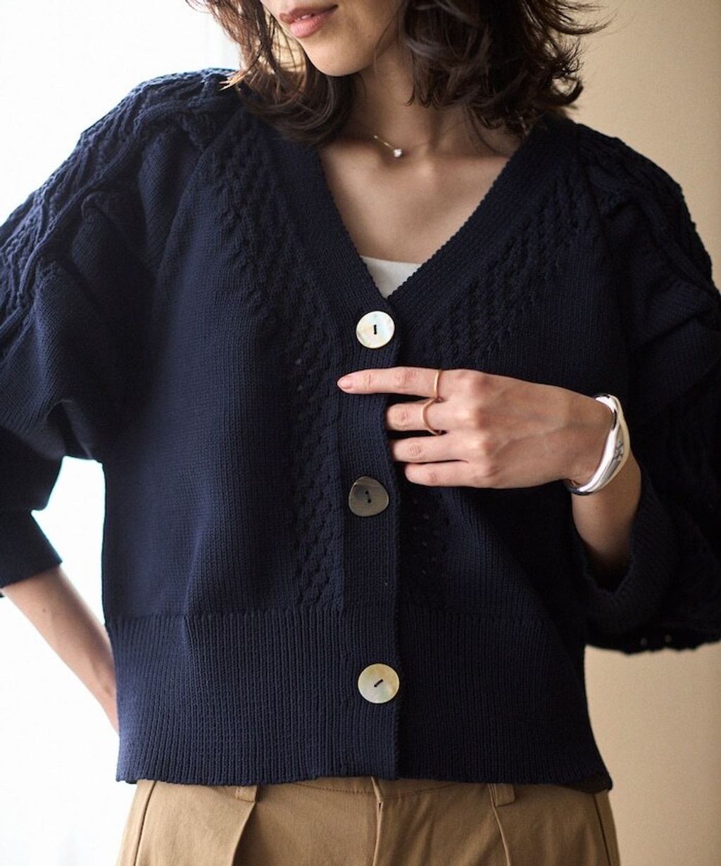 FREAKS STORE 立體麻花編織澎袖貝殼釦針織外套_5