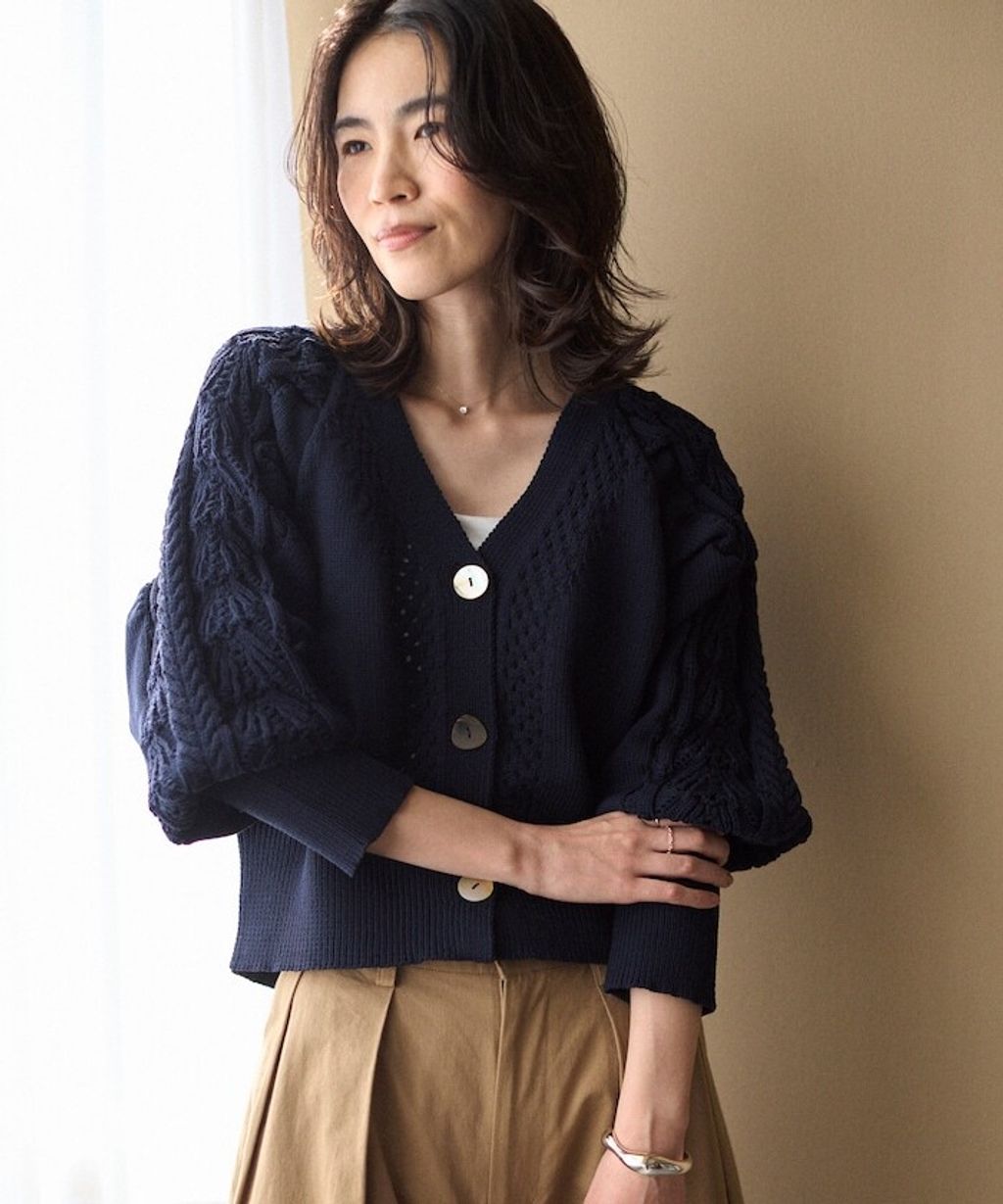 FREAKS STORE 立體麻花編織澎袖貝殼釦針織外套_31