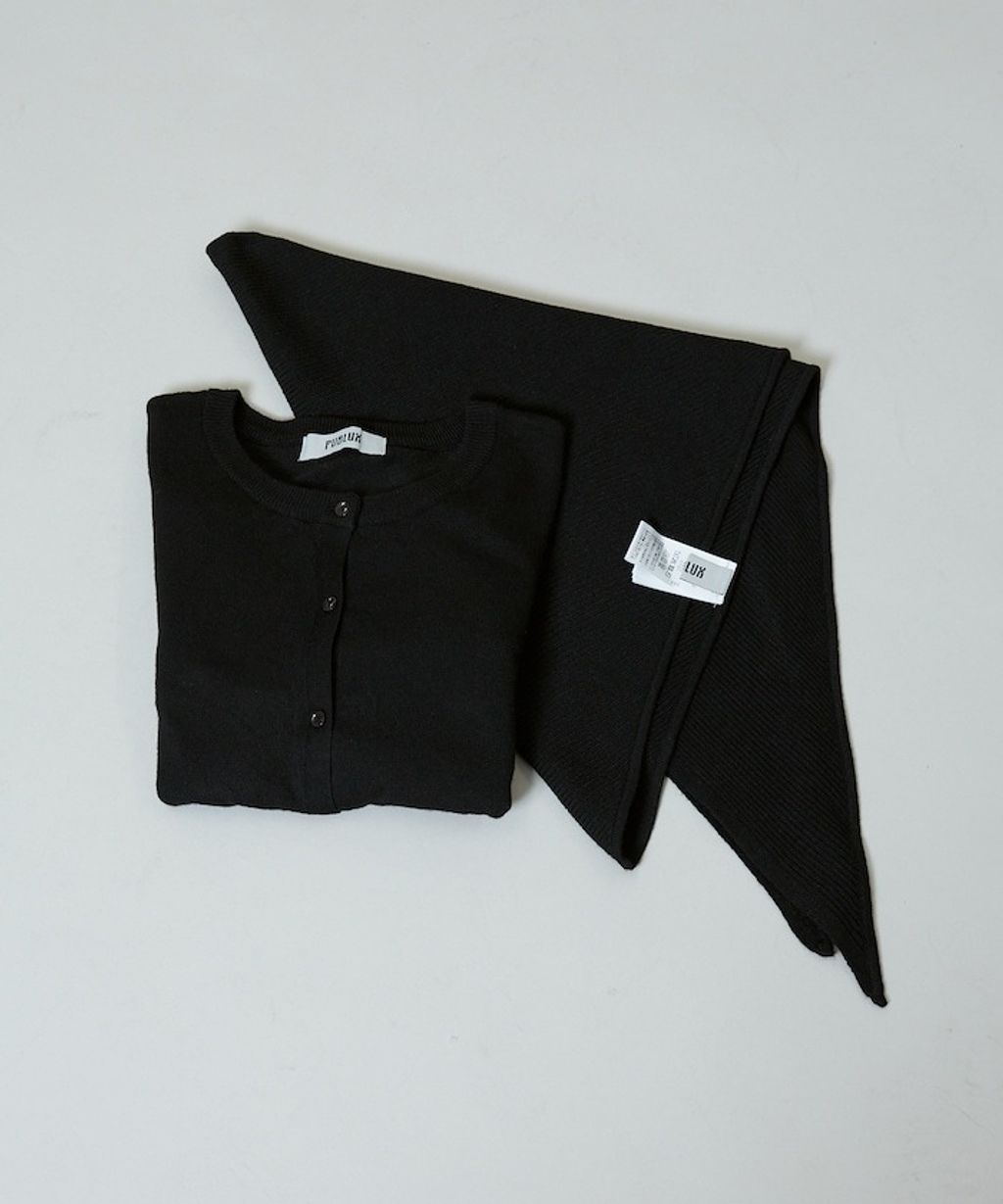 FREAKS STORE 圓領針織親膚開襟衫套組(附多功能披肩)_54