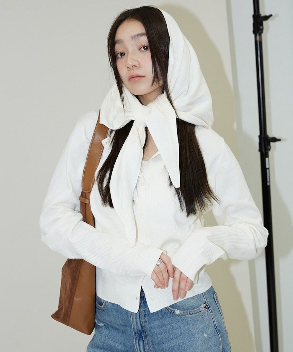 FREAKS STORE 圓領針織親膚開襟衫套組(附多功能披肩)_26