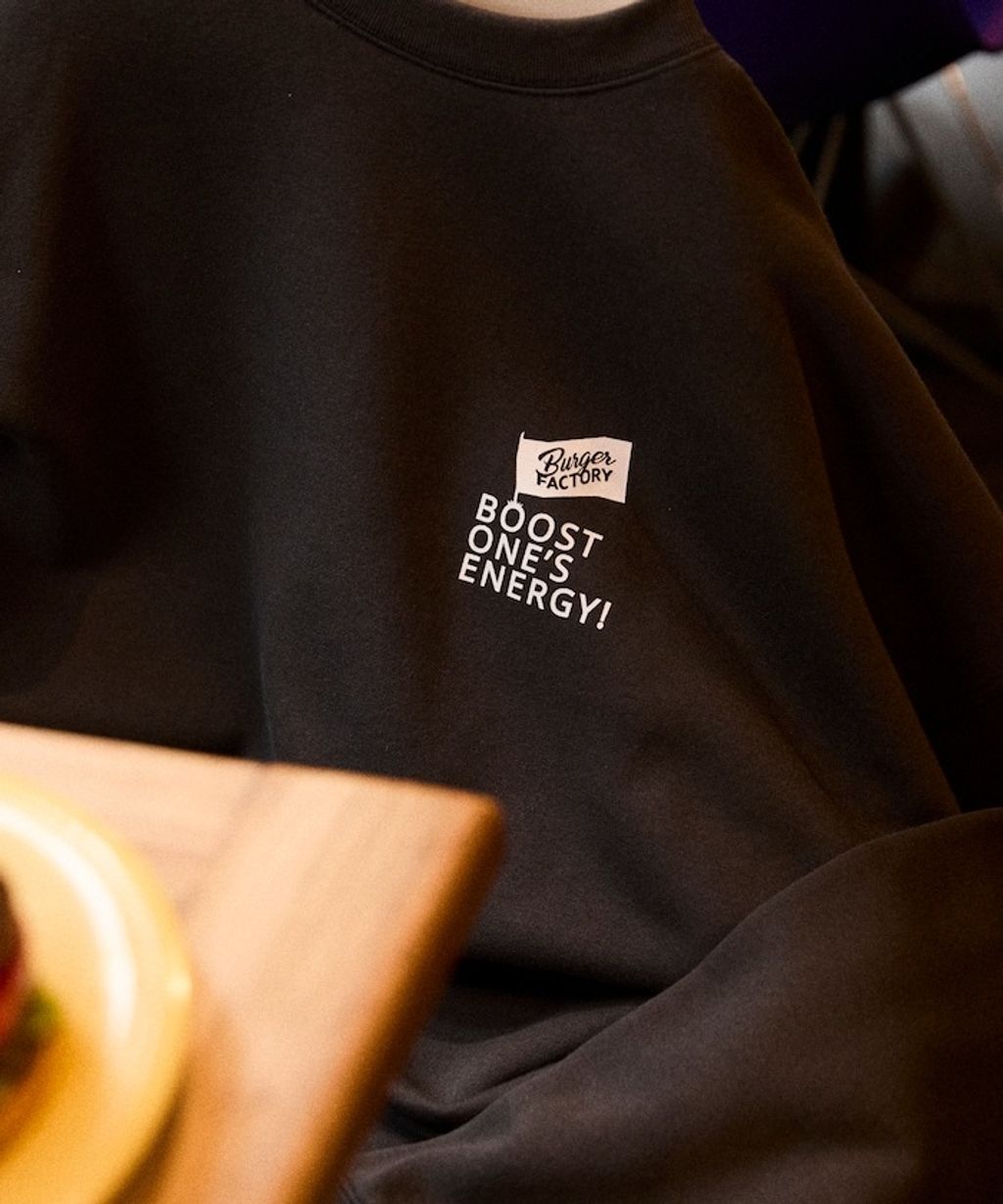 Burger Factory×FREAKS STORE 解構漢堡刷毛大學T_46