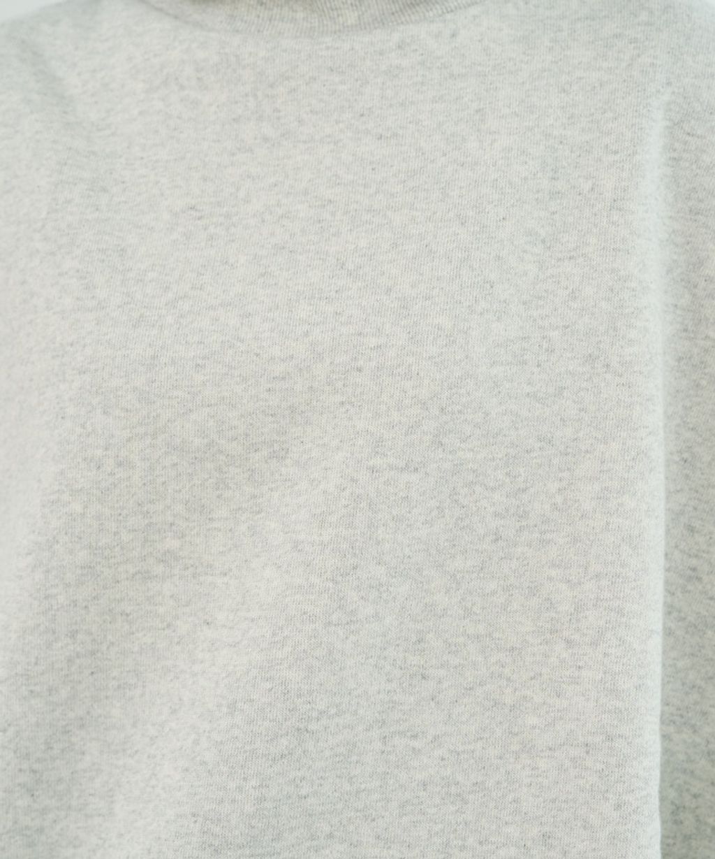 FREAKS STORE 高磅內刷毛高領立體剪裁保暖大學T_47