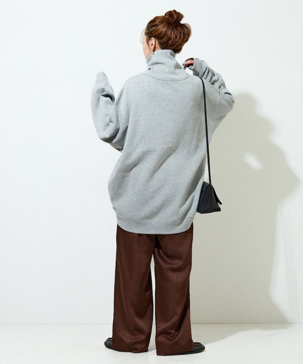 FREAKS STORE 高磅內刷毛高領立體剪裁保暖大學T_27