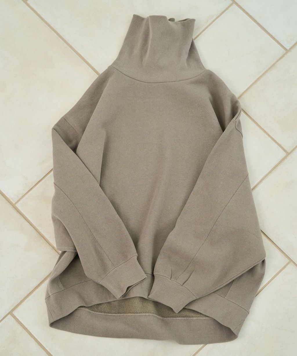 FREAKS STORE 高磅內刷毛高領立體剪裁保暖大學T_35