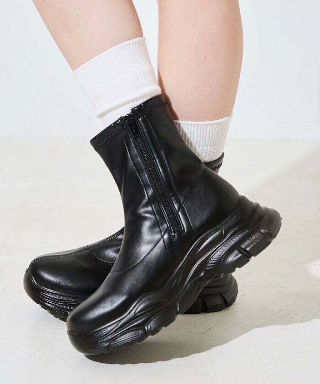 FREAKS STORE 防潑水防滑厚底皮革質感短靴_15