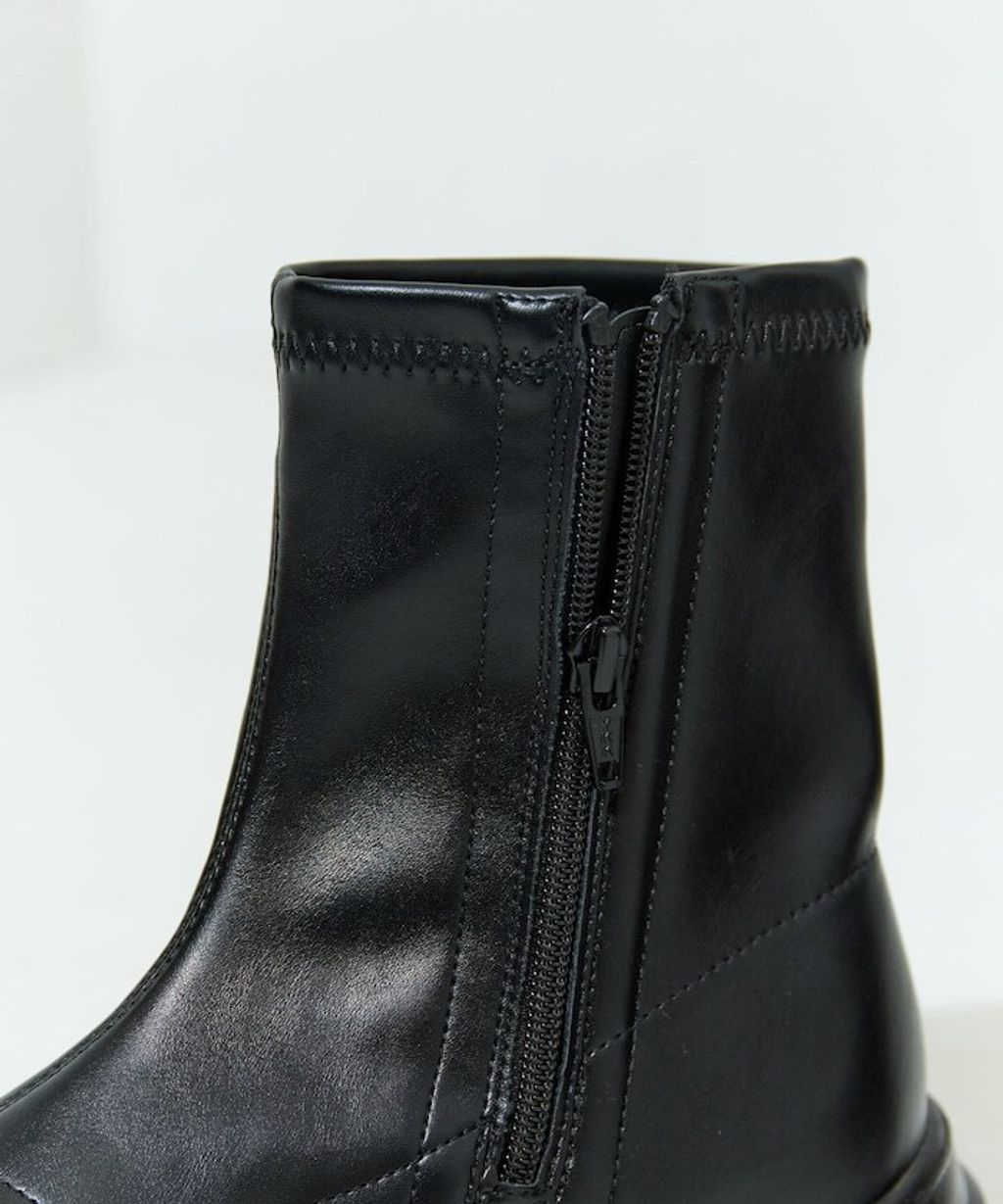 FREAKS STORE 防潑水防滑厚底皮革質感短靴_28