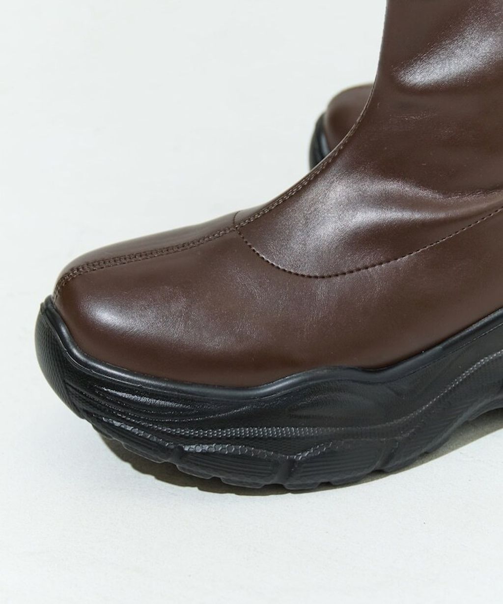 FREAKS STORE 防潑水防滑厚底皮革質感短靴_21