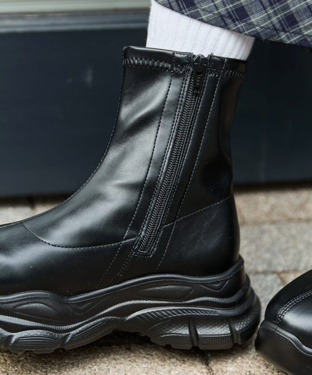 FREAKS STORE 防潑水防滑厚底皮革質感短靴_14