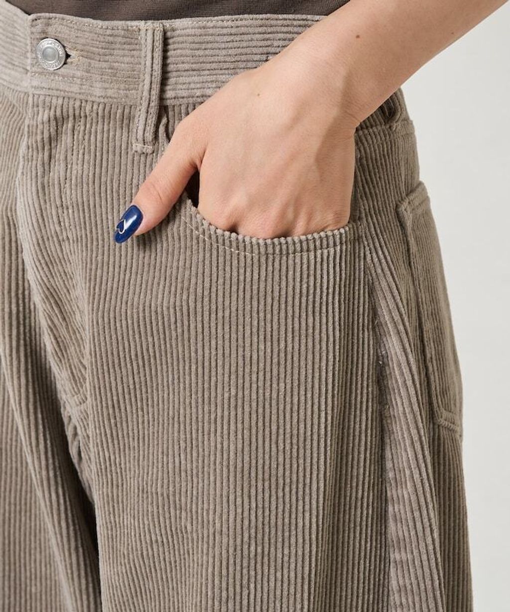 FREAKS STORE 細條紋燈芯絨顯瘦圓弧剪裁長褲_64