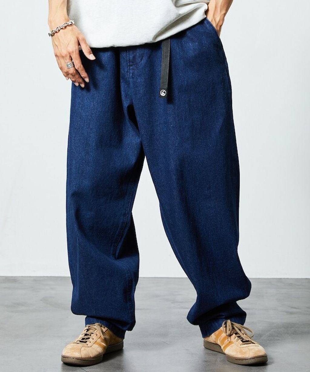 FREAKS STORE 寬版錐型褲_9