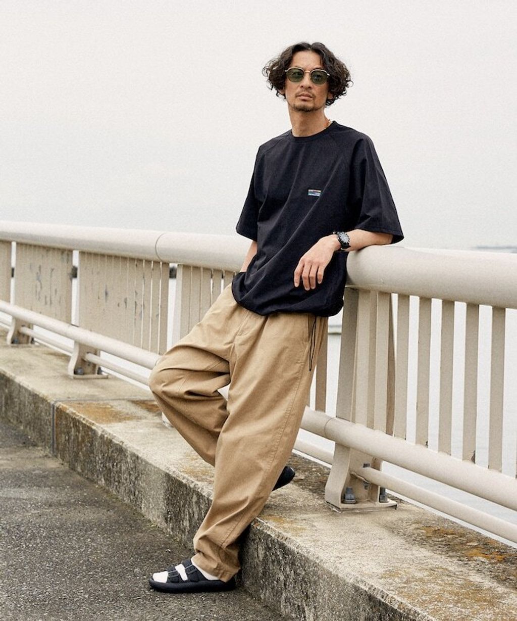 FREAKS STORE 寬版錐型褲_108