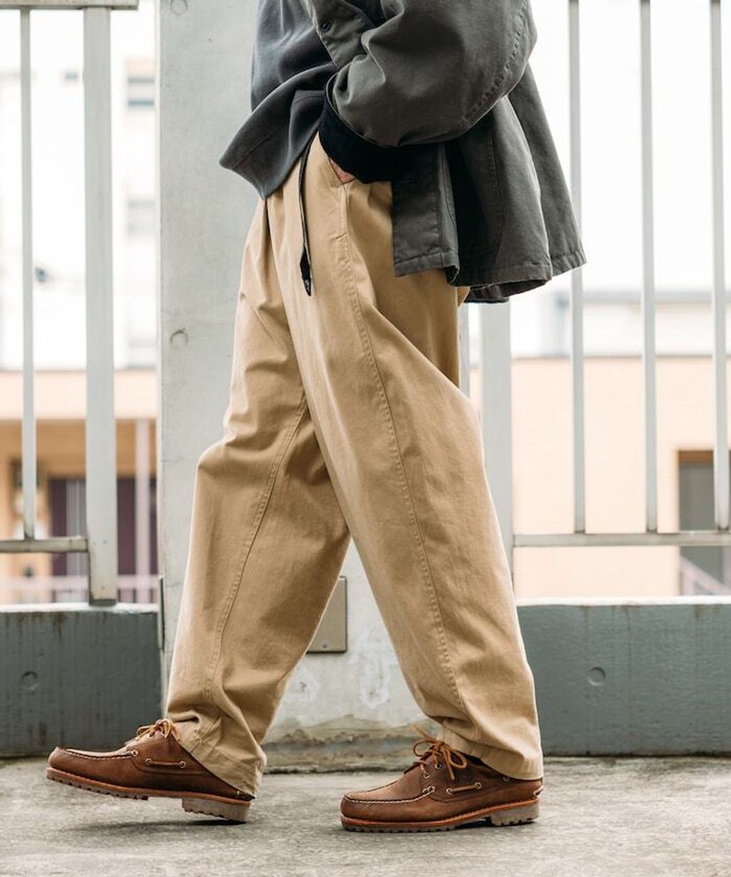 FREAKS STORE 寬版錐型褲_84