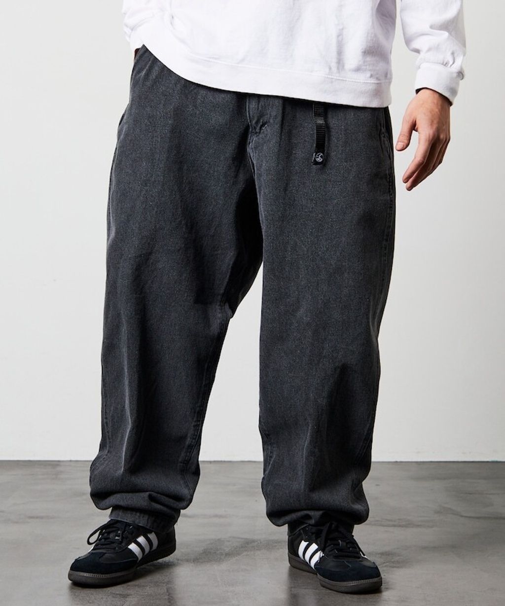 FREAKS STORE 寬版錐型褲_51