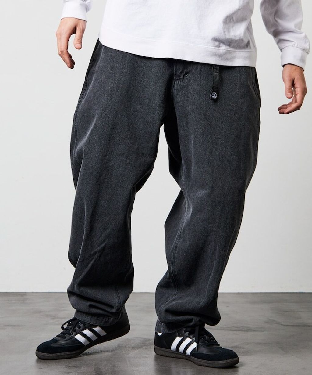 FREAKS STORE 寬版錐型褲_47