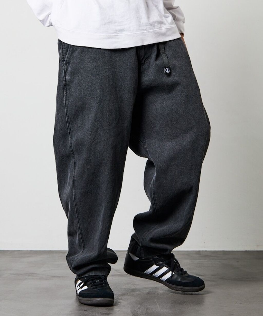 FREAKS STORE 寬版錐型褲_50