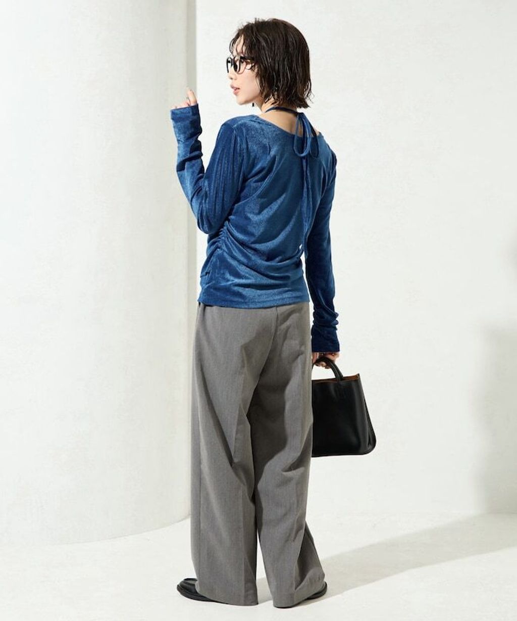 FREAKS STORE 透膚植絨掛脖層次長袖上衣_7