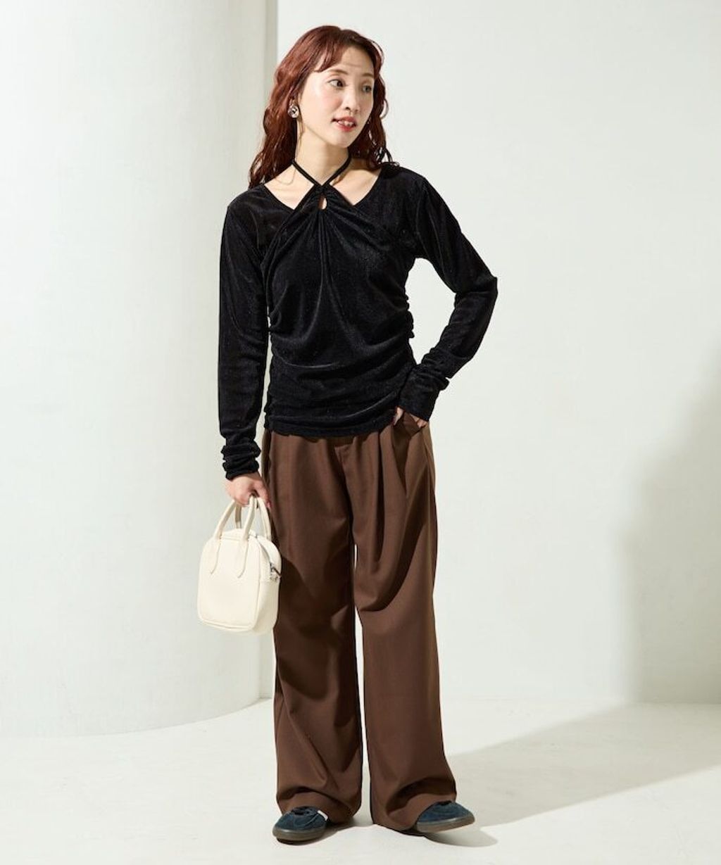 FREAKS STORE 透膚植絨掛脖層次長袖上衣_39