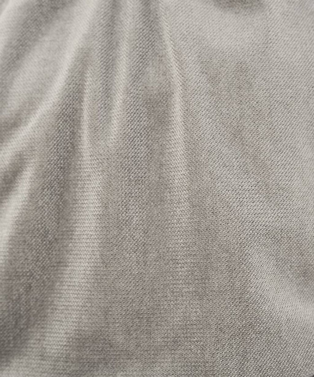 FREAKS STORE 透膚植絨掛脖層次長袖上衣_24