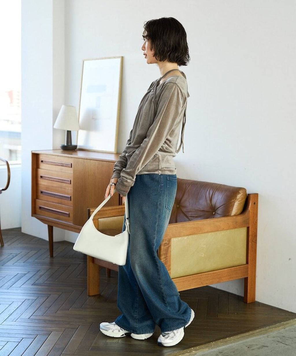 FREAKS STORE 透膚植絨掛脖層次長袖上衣_19