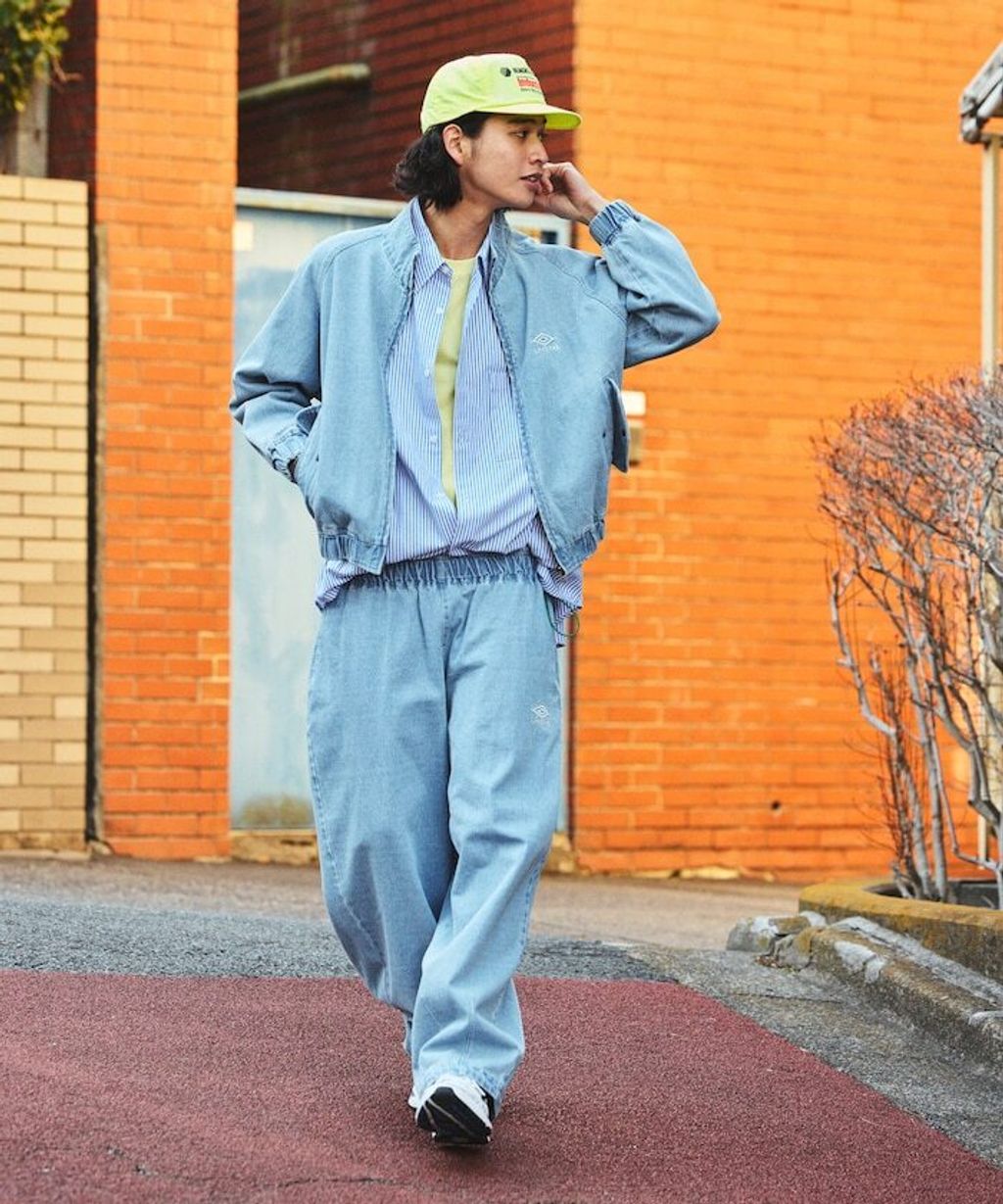 UMBRO × FREAKS STORE 刺繡Logo立領水染丹寧外套(男款)_5