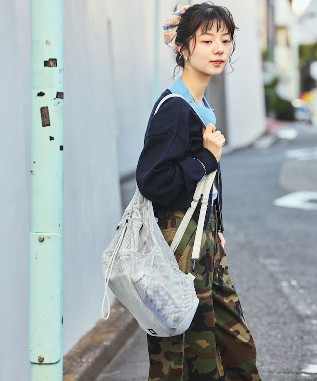 UMBRO × FREAKS STORE 輕量機能多功能三用網眼抽繩包_6