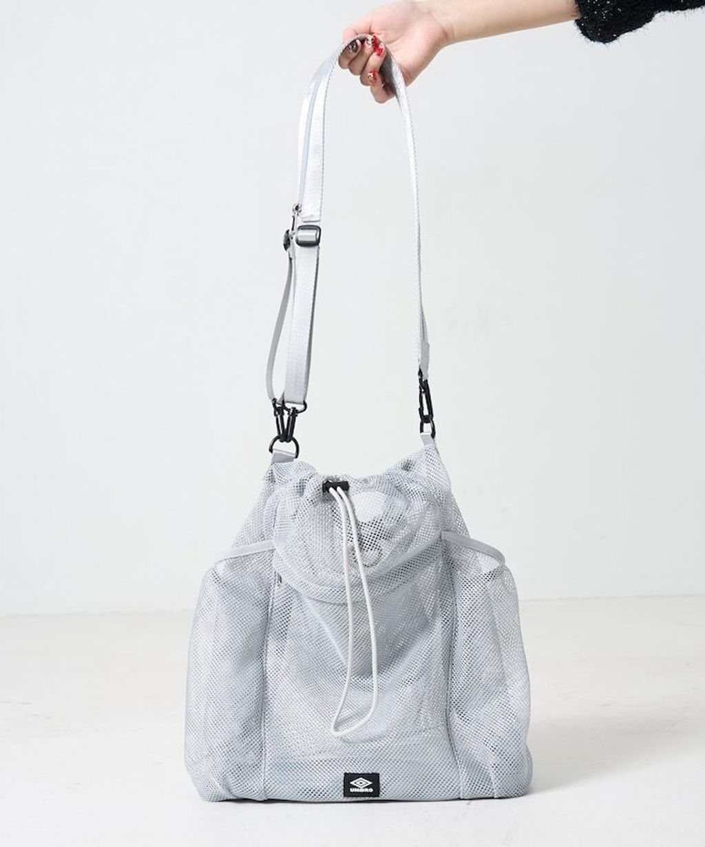 UMBRO × FREAKS STORE 輕量機能多功能三用網眼抽繩包_19