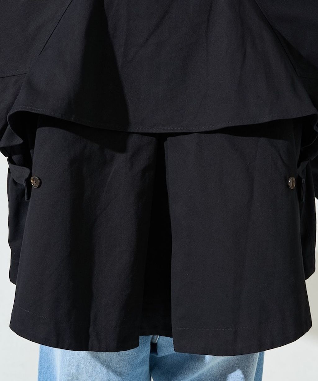 FREAKS STORE 短版傘擺廓型風衣_42