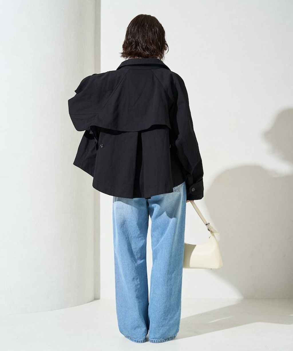 FREAKS STORE 短版傘擺廓型風衣_9