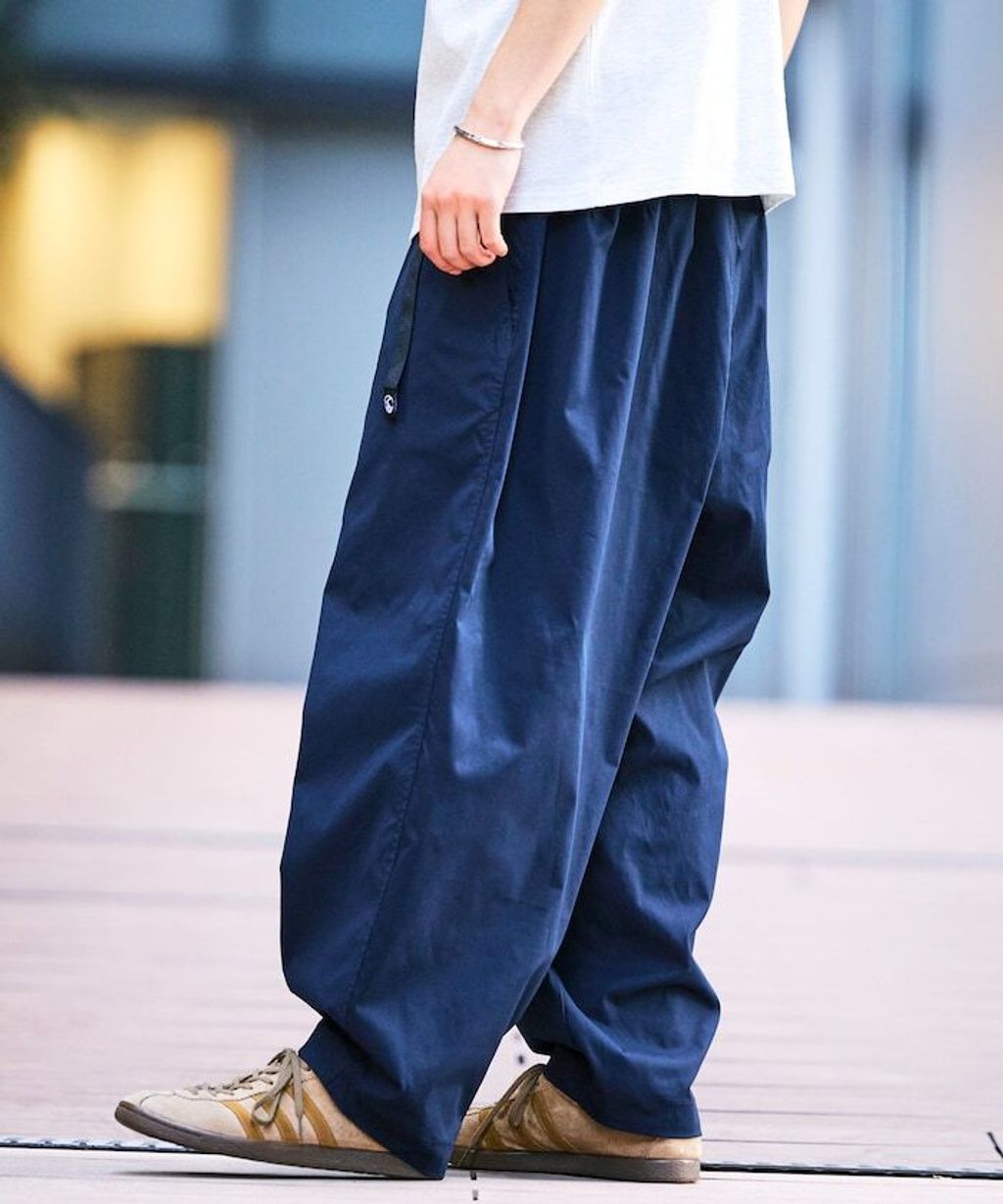 FREAKS STORE Easy Care Fabric 寬版速乾抗UV機能休閒褲_82