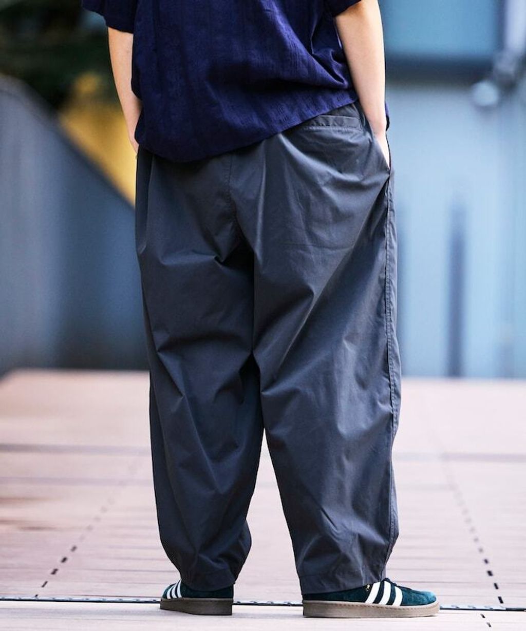 FREAKS STORE Easy Care Fabric 寬版速乾抗UV機能休閒褲_63