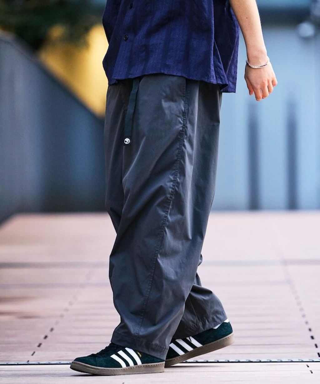 FREAKS STORE Easy Care Fabric 寬版速乾抗UV機能休閒褲_60