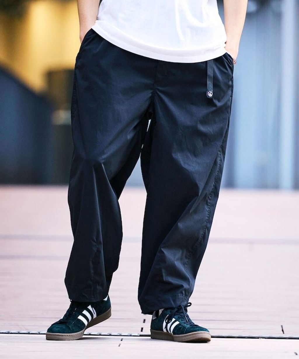 FREAKS STORE Easy Care Fabric 寬版速乾抗UV機能休閒褲_69