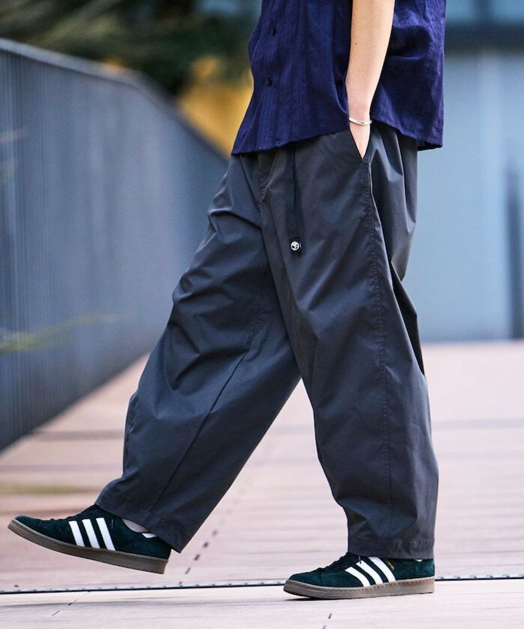 FREAKS STORE Easy Care Fabric 寬版速乾抗UV機能休閒褲_61