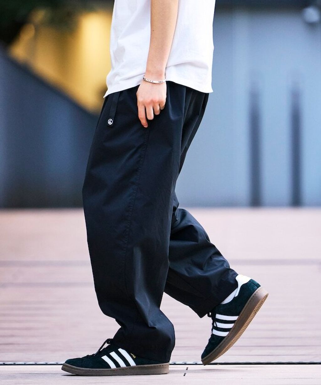 FREAKS STORE Easy Care Fabric 寬版速乾抗UV機能休閒褲_72