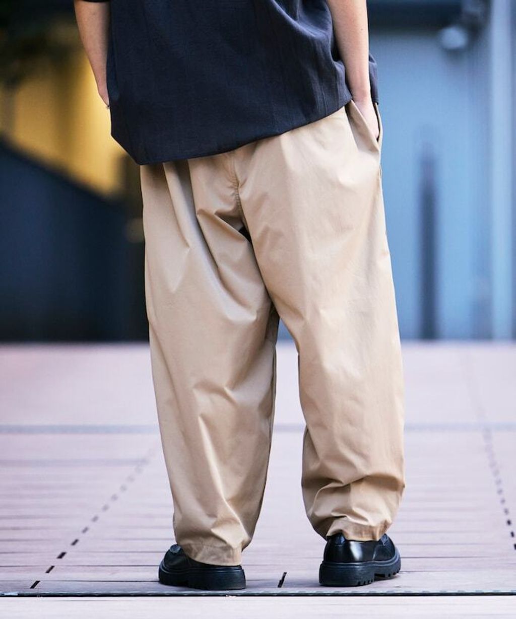 FREAKS STORE Easy Care Fabric 寬版速乾抗UV機能休閒褲_33