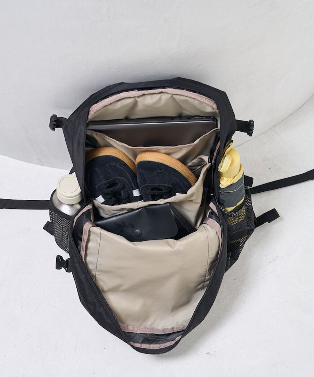 Coleman × FREAKS STORE 25L 大容量後背包_17