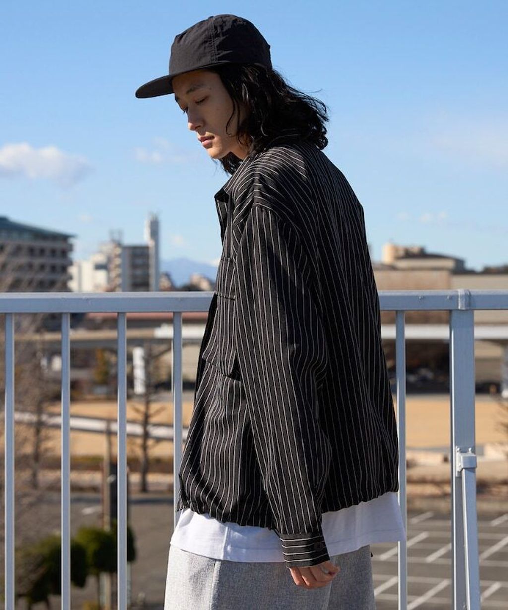 Firsthand 下擺抽繩條紋襯衫外套_10