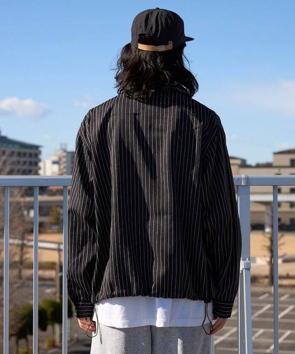 Firsthand 下擺抽繩條紋襯衫外套_11
